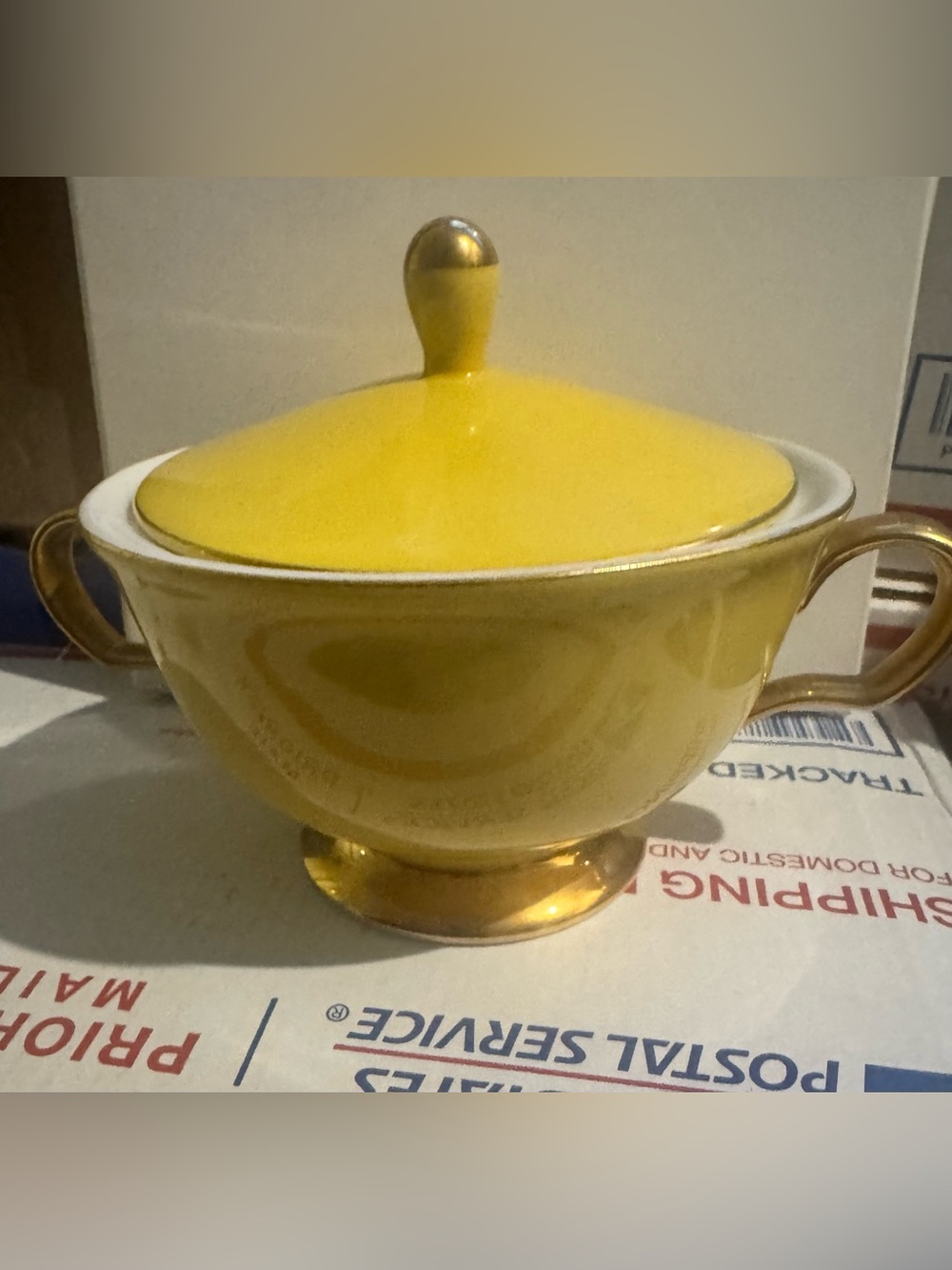 Golden Damask China Yellow Ceramic Sugar Bowl with Gold Trim -  Coffee & Tea